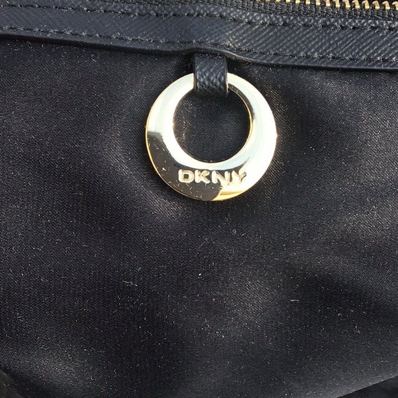 DKNY JACQUARD LOGO PRINT CROSSBODY BAG - Picture 8 of 9